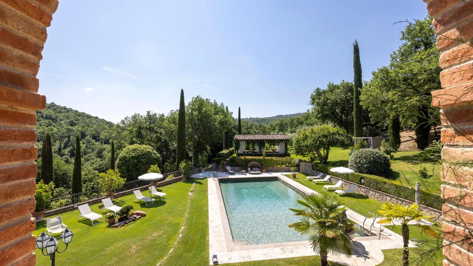 Villa Rigomagno By Mmega contacts